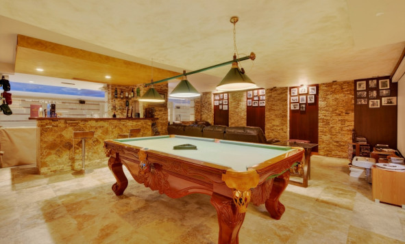 Herverkoop - 3. Vrijstaande villa - Elche - Costa Blanca Zuid