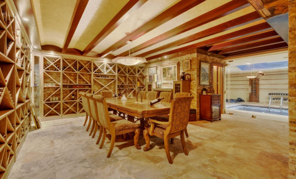 Herverkoop - 3. Vrijstaande villa - Elche - Costa Blanca Zuid