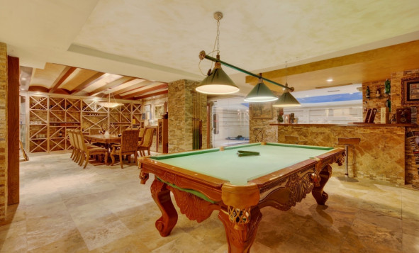 Herverkoop - 3. Vrijstaande villa - Elche - Costa Blanca Zuid