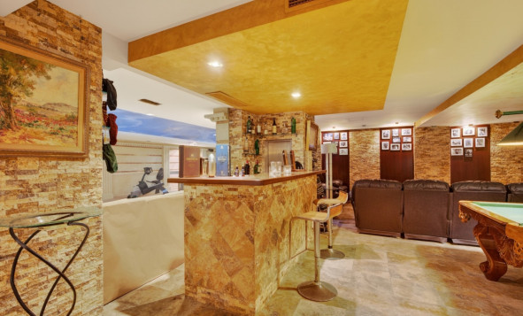 Herverkoop - 3. Vrijstaande villa - Elche - Costa Blanca Zuid