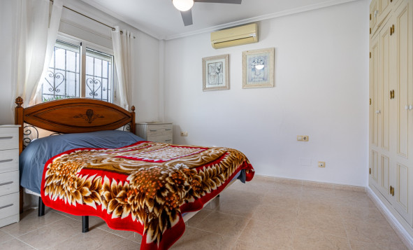 Herverkoop - 3. Vrijstaande villa - Bigastro - Villas Andrea