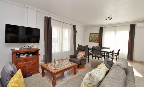 Herverkoop - 3. Vrijstaande villa - Playa Flamenca - Costa Blanca Zuid