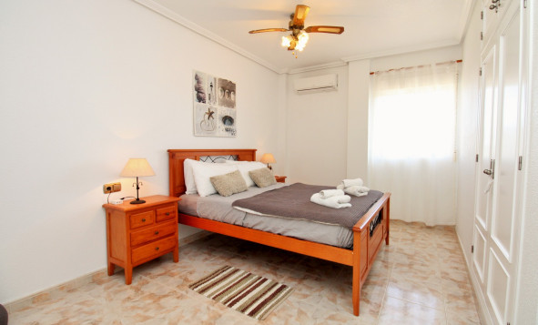 Herverkoop - 3. Vrijstaande villa - Playa Flamenca - Costa Blanca Zuid