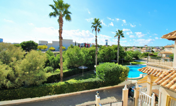 Herverkoop - 3. Vrijstaande villa - Playa Flamenca - Costa Blanca Zuid