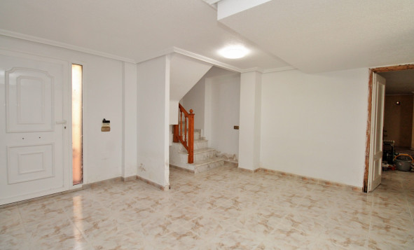 Herverkoop - 3. Vrijstaande villa - Playa Flamenca - Costa Blanca Zuid