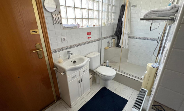 Herverkoop - 3. Vrijstaande villa - Cabo Roig - Costa Blanca Zuid