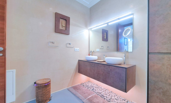 Herverkoop - 3. Vrijstaande villa - Los Alcazares - Costa Calida