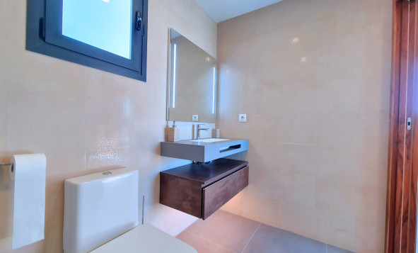 Herverkoop - 3. Vrijstaande villa - Los Alcazares - Costa Calida