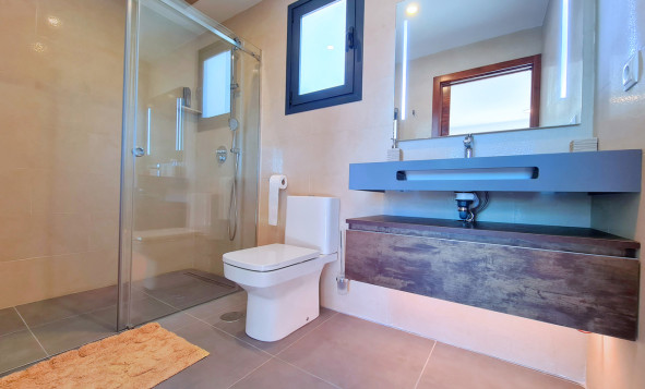 Herverkoop - 3. Vrijstaande villa - Los Alcazares - Costa Calida