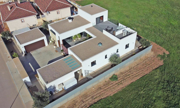 Herverkoop - 3. Vrijstaande villa - Los Alcazares - Costa Calida