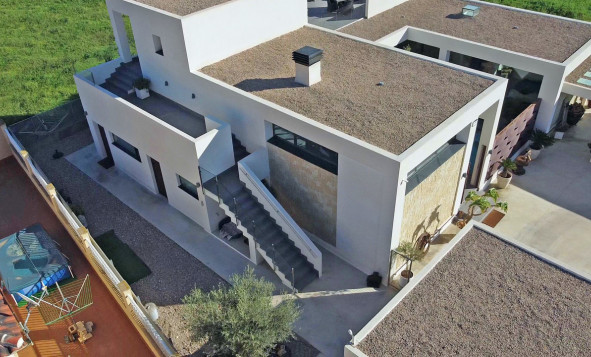 Herverkoop - 3. Vrijstaande villa - Los Alcazares - Costa Calida