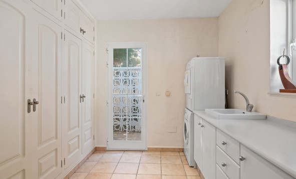 Herverkoop - 3. Vrijstaande villa - Altea - Costa Blanca Zuid