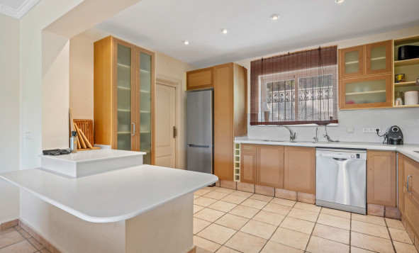 Herverkoop - 3. Vrijstaande villa - Altea - Costa Blanca Zuid