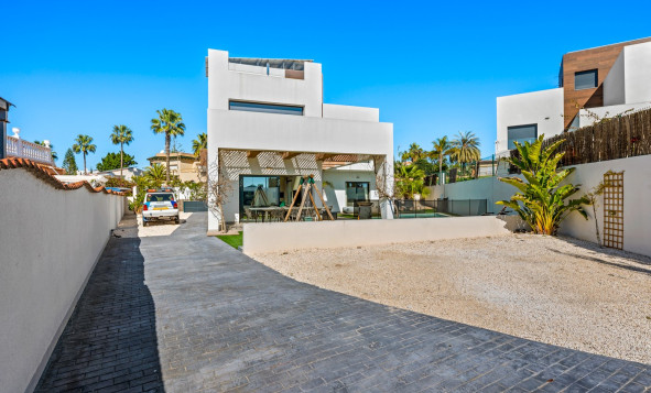 Herverkoop - 3. Vrijstaande villa - Ciudad Quesada - Costa Blanca Zuid