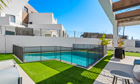 Herverkoop - 3. Vrijstaande villa - Ciudad Quesada - Costa Blanca Zuid