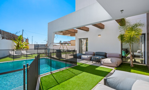 Herverkoop - 3. Vrijstaande villa - Ciudad Quesada - Costa Blanca Zuid