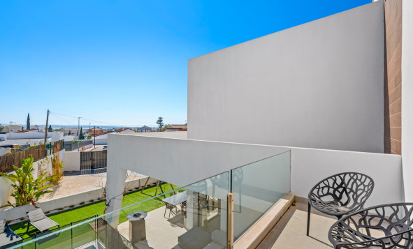 Herverkoop - 3. Vrijstaande villa - Ciudad Quesada - Costa Blanca Zuid