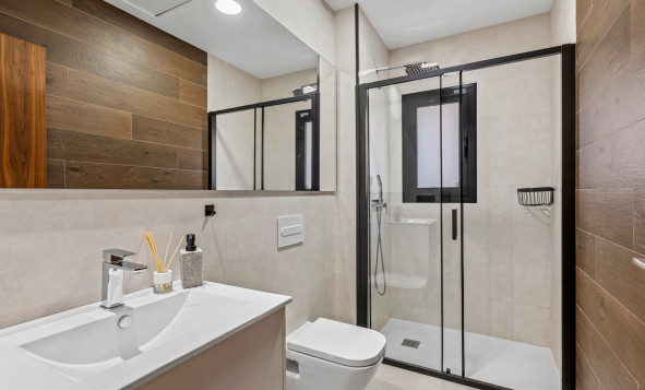 Herverkoop - 3. Vrijstaande villa - Ciudad Quesada - Costa Blanca Zuid