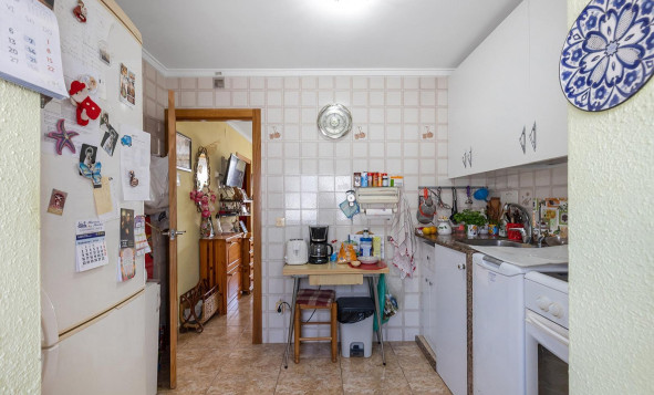 Herverkoop - 1. Appartement / flat - Torrevieja - Torretas