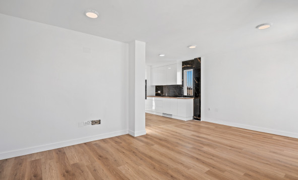 Herverkoop - 4. Halfvrijstaande villa - Benimar