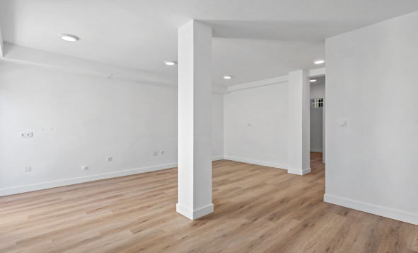 Herverkoop - 4. Halfvrijstaande villa - Benimar