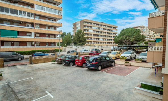Herverkoop - 1. Appartement / flat - Torrevieja - Punta Prima