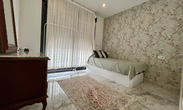 Herverkoop - 3. Vrijstaande villa - Los Balcones - Costa Blanca Zuid