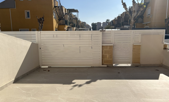 Herverkoop - 1. Appartement / flat - Pilar de la Horadada - Costa Blanca Zuid