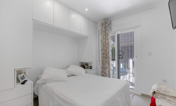 Herverkoop - 1. Appartement / flat - Guardamar del Segura - Urbanizaciones