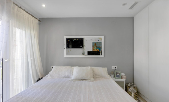 Herverkoop - 1. Appartement / flat - Guardamar del Segura - Urbanizaciones