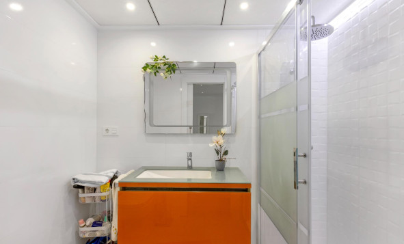 Herverkoop - 1. Appartement / flat - Guardamar del Segura - Urbanizaciones