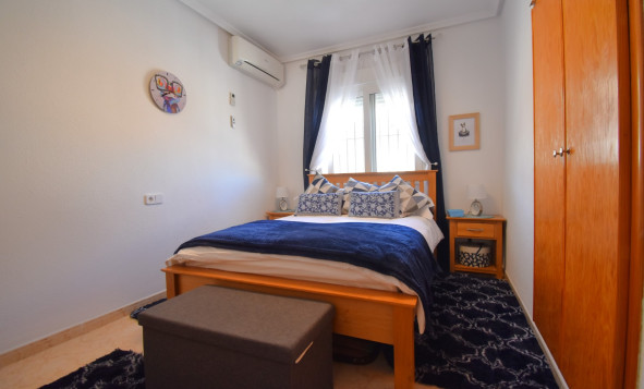 Herverkoop - 4. Halfvrijstaande villa - Orihuela Costa - Costa Blanca Zuid