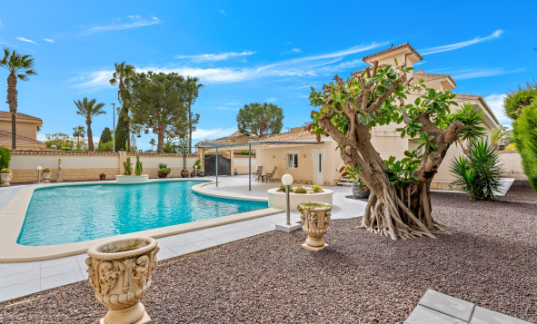 Herverkoop - 3. Vrijstaande villa - Ciudad Quesada - Costa Blanca Zuid