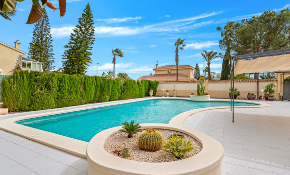 Herverkoop - 3. Vrijstaande villa - Ciudad Quesada - Costa Blanca Zuid