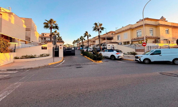 Herverkoop - 1. Appartement / flat - Gran Alacant - Brisa Mar