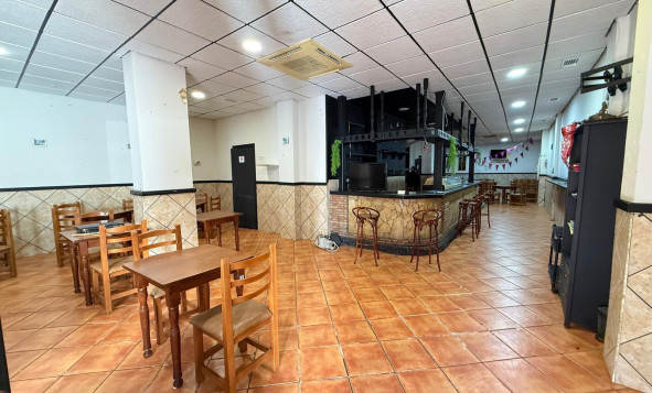 Herverkoop - Commercieel vastgoed - Torrevieja - Costa Blanca Zuid