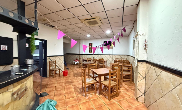 Herverkoop - Commercieel vastgoed - Torrevieja - Costa Blanca Zuid