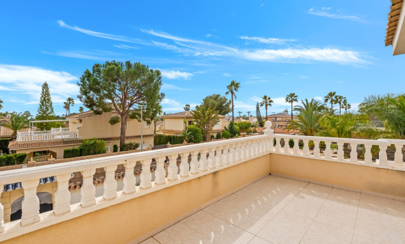 Herverkoop - 3. Vrijstaande villa - Ciudad Quesada - Costa Blanca Zuid