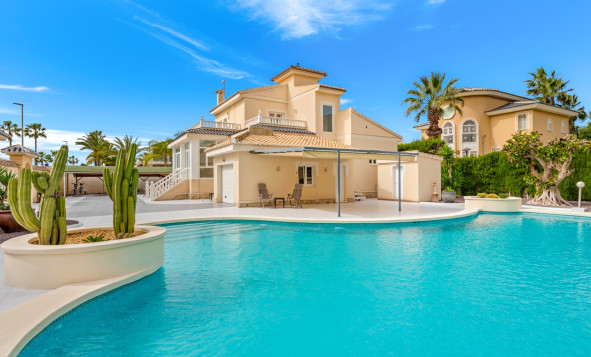 Herverkoop - 3. Vrijstaande villa - Ciudad Quesada - Costa Blanca Zuid