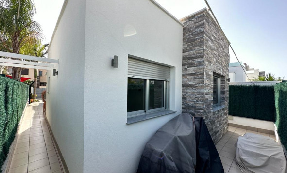 Herverkoop - 3. Vrijstaande villa - San Pedro del Pinatar - Costa Calida