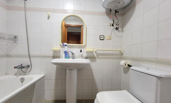 Herverkoop - 1. Appartement / flat - Torrevieja - Costa Blanca Zuid