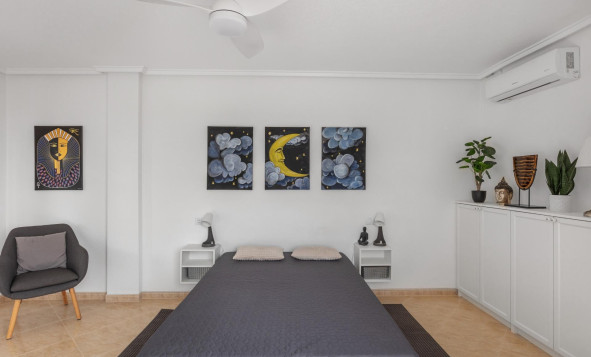 Herverkoop - 1. Appartement / flat - Torrevieja - Costa Blanca Zuid