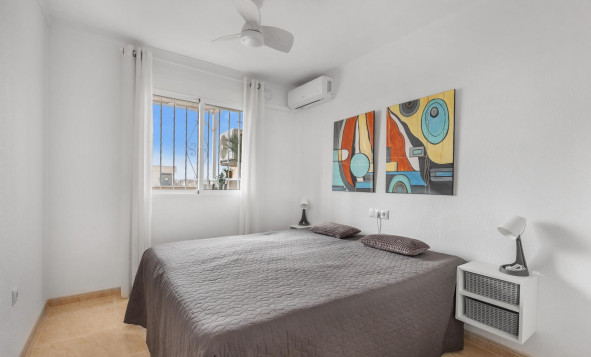 Herverkoop - 1. Appartement / flat - Torrevieja - Costa Blanca Zuid