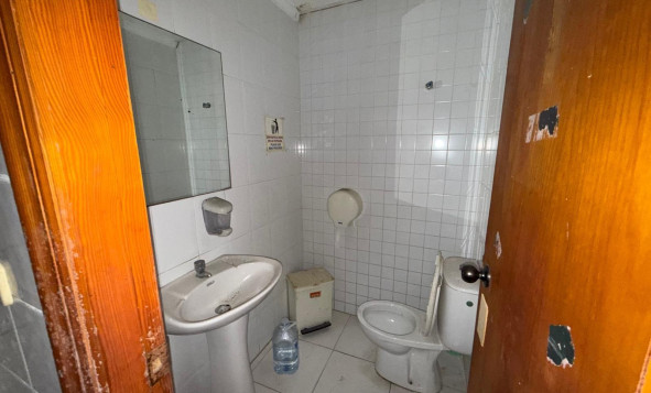 Herverkoop - Commercieel vastgoed - Torrevieja - Costa Blanca Zuid