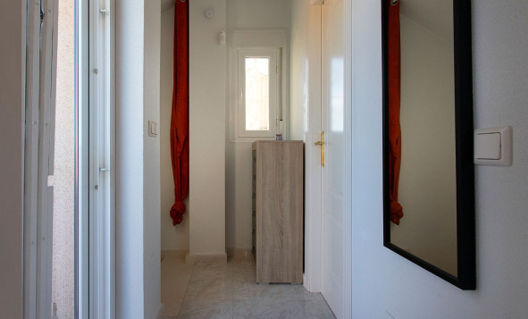 Herverkoop - 3. Vrijstaande villa - Benimar - Rojales Hills