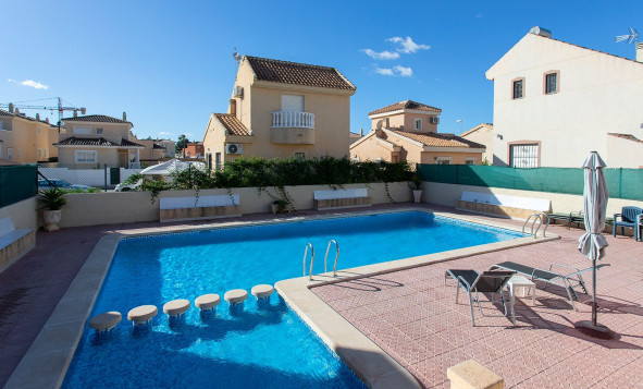 Herverkoop - 3. Vrijstaande villa - Benimar - Rojales Hills