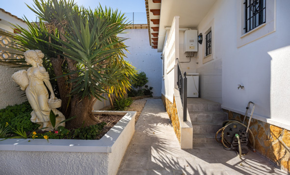 Herverkoop - 3. Vrijstaande villa - Bigastro - Villas Andrea