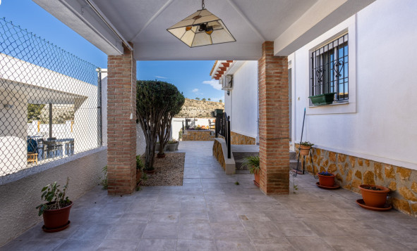 Herverkoop - 3. Vrijstaande villa - Bigastro - Villas Andrea