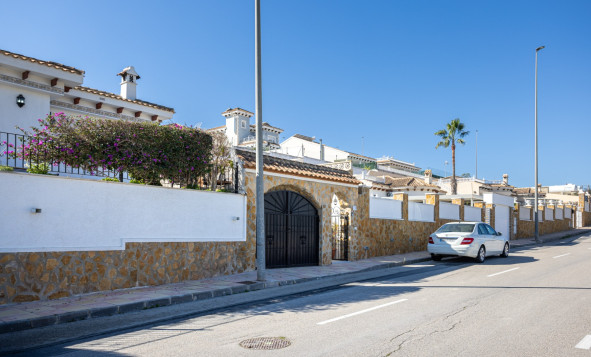 Herverkoop - 3. Vrijstaande villa - Bigastro - Villas Andrea