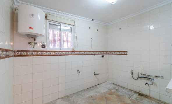 Herverkoop - 3. Vrijstaande villa - Torrevieja - Costa Blanca Zuid